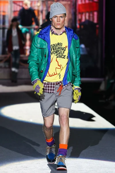 Look 2